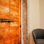 Hotel Vista Lakefront Boutique