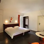 Vista Lakefront Boutique Szálloda Ascona