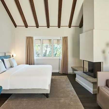 Vista Lakefront Boutique