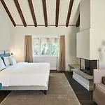 Hotel Vista Lakefront Boutique