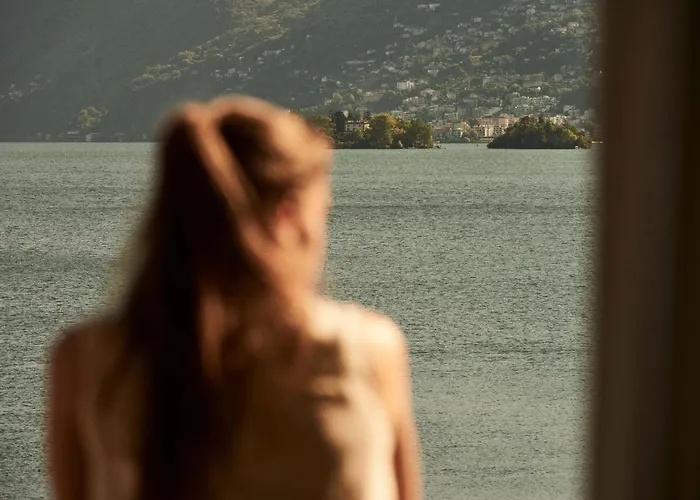 Vista Lakefront Boutique 3*